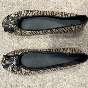 Francesca's Gold/Black Flats
